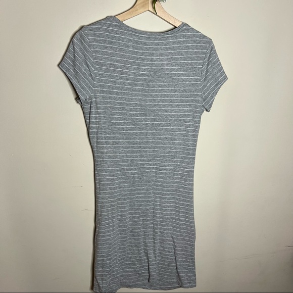 ATHLETA CENTRAL STRIPE GRAY RUCHED DRESS SIZE MEDIUM - Picture 6 of 6